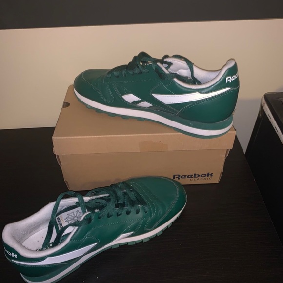 Reebok Other - Reebok Classics